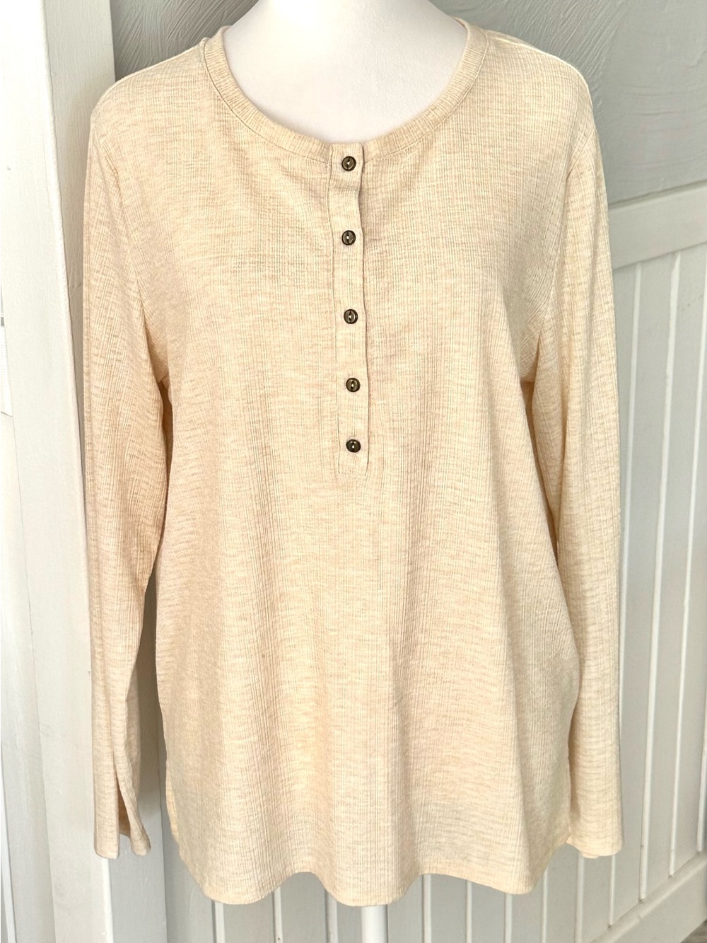 G.H. Bass & Co. Henley Thermal Cream Long-Sleeve Cabin Neutral Womenโs LG